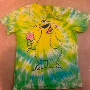Sesame Street S/M T-shirt never worn
